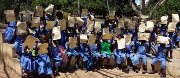 Abschlussfeier mit Zeugnis